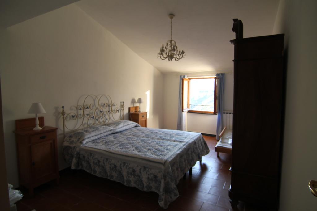 5 Lands Stone Cottage Levanto Room photo
